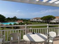 Les Sables-d'Olonne - Vue Mer, Terrasse, Wifi Fibre & Piscine, à 2 pas de l'Océan - E101 - B&B Les Sables-d'Olonne