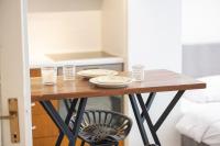 Central Yellow Apartment - Ferienwohnung Pristina