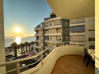 New Sea View Apartment Lungomare - Bed and Breakfast Polisi i Vogël