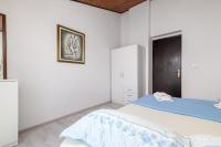 Apartment mit 3 Schlafzimmern, einem Balkon und Meerblick