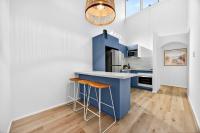 Bright 2-Bed Unit Near Scarborough Beach - B&B Perth