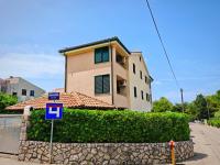 Apartments Ravlic - B&B Punat