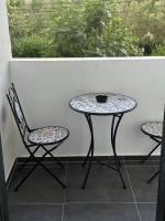 LUX Apartment Durres 5 min walk to beach - B&B Durazzo