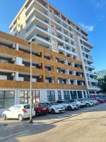 Lux apartman sa garažom - B&B Budva