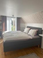 Tweepersoonskamer met Gedeelde Badkamer