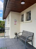 Studio Platanes 1 - Proche Disneyland - Parking gratuit - Meaux - B&B Meaux