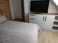 Dreibettzimmer mit Bergblick
