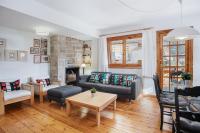 Aspen - By CARDI Suites - B&B Sallent de Gallego