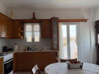 Nota's House - B&B Adamantas
