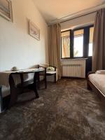 Single Room with Shared Bathroom