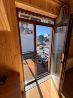 Гостинний Двір Вишня - B&B Bukovel