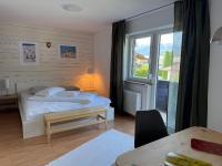 Apartment with Shower