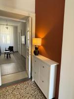 Rijeka City Center 3BR Apt with En-Suite and Workspace - Chambres d'hôtes Rijeka