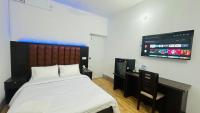 Chittagong Apartment Service Guest House - B&B Daca