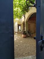 Maison La Petite Cour - Spa - Bed and Breakfast Visan