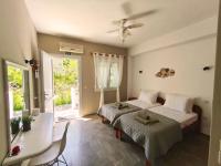 One-Bedroom Apartment with Garden View