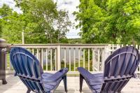 Lakefront Cottage 2 Mi to Palladium in Worcester! - B&B Worcester