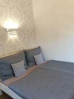 Simay Apartman II - B&B Balatonalmádi