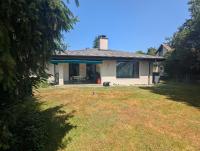 Entire House, Terrace, Garden, BBQ, 3 TVs - Zurich Region - B&B Höri