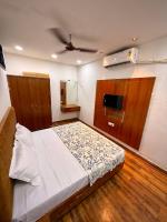 KRUSHNAKuNJ LODGE - B&B Pandharpur