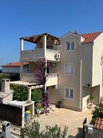 Apartments Vucica, Sevid - B&B