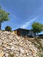 KastHouse Yellow by Vellaris, Luxury Mobile Home - B&B Mali Lošinj