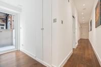 Hammersmith - Large 2 Bed Flat - Close to London Olympia, Westfield and Eventim Apollo, Sleeps 6 - B&B Londra