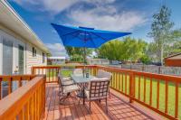 1 Mi to Main Street Vernal Updated Home with Yard! - Chambres d’hôtes Vernal