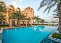 Luxury Beachfront Villa with Private Pool on Palm Jumeirah near Atlantis - Ferienwohnung Dubai