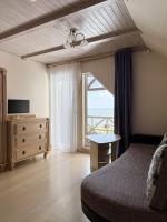 Family Room with Sea View