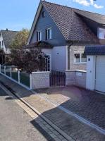 BeyerAppartements- Suite für 6 - Balkon- 3 Schlafzimmer- SmartTV- Babygerecht- Küchenzeile- Espresso Maschine- ca 100m2 - B&B Goslar