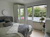 Spacious Three Bed Home in a lovely neighbourhood - Bed and Breakfast Gotenburg