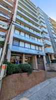 3375 Home - A pasos de Montevideo Shopping, la playa y WTC - B&B Montevideo