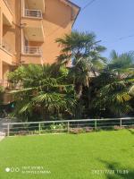 стаи за гости Левтерови - Bed and Breakfast Chernomorets