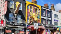 1-Bed Camden Retreat 2 minutes Walk to Market and Tube - B&B London