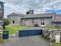 Gîte Charmant à Alleyrac: Randonnées, Nature et Confort Moderne - FR-1-582-66 - Bed and Breakfast Alleyrac