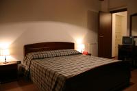 Apartment mit 2 Schlafzimmern und Terrasse