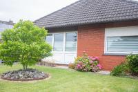 Ferienhaus mit Küche, Garten und Smart-TV - Chambres d’hôtes Emden