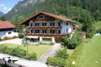 Anna's Appartements - Bed and Breakfast Pertisau