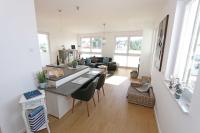 Appartamento con 2 Camere da Letto e Balcone