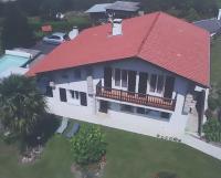 La Casita de Rose 26m2 climatisé proche plage Hendaye et frontière Parking privé Calme Jardin - Chambres d'hôtes Urrugne
