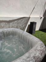 Appartement centre ville avec patio - B&B Arles