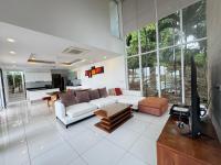 V25S - Sea View Villa (5BR)