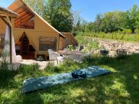 Glamping Lodge Natural Living Bodensee Nähe mit Terasse, Grill, Smart TV - Chambres d'hôtes Rielasingen-Worblingen