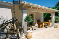 Villa Jinjola by Mavronas - B&B Ágios Stéfanos Sinión