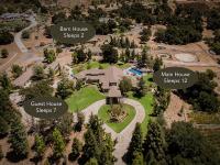 The Oaktree Estate by Fieldtrip 7 Acre Private Resort with Lake Pool Vineyard - Chambres d’hôtes Lake Elsinore