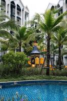 ME5 Halo 2-bedroom ВатСaп66935B2I976 вид на бассейн - Chambres d'hôtes Nakhon Phanom