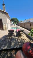family home between land and sea with pool - Ferienwohnung Pérols