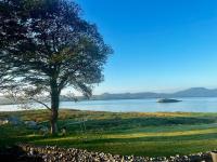 Coastal Escape with Ocean and mountain views - B&B Breeoge