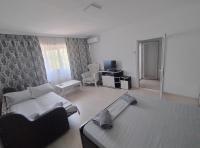 Nicoreb apartament 2 - Bed and Breakfast Brăila
